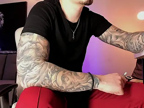 uptomatty live sex cam