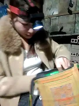 out-lustt's cam snapshot