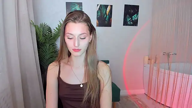 NaturalBeaty's cam snapshot