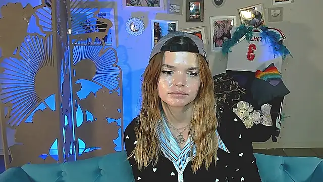 SaraGolben's cam snapshot