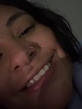 Nailealipsglossy live sex cam