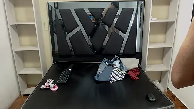 Mortelle_'s cam snapshot