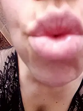 Calibers2932 live sex cam