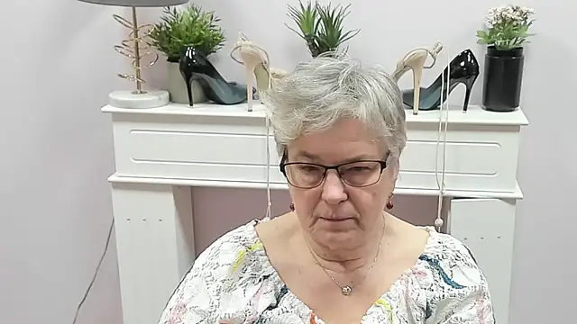 IrisDream's cam snapshot