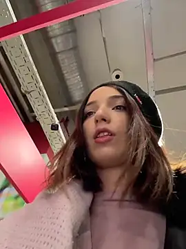 DollyTall live sex cam