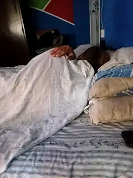 Pela1984 live sex cam