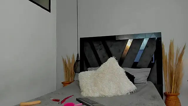 Amelia_Brixton live sex cam