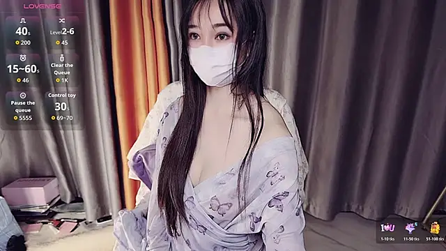 NolanMia live sex cam