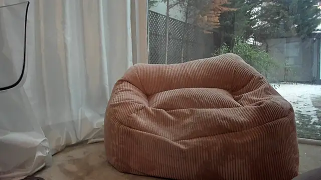 Mia__Milan live sex cam