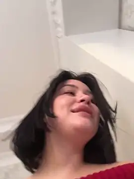 KikiWatson live sex cam