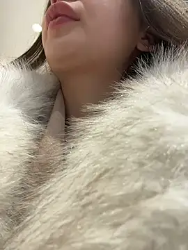 KristiRich live sex cam