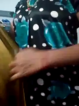 ramya_sri's cam snapshot