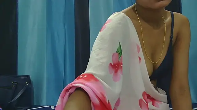 Aarti_misty71's cam snapshot