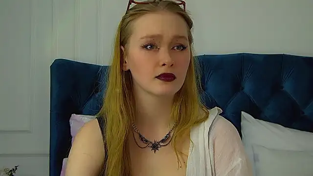 AgataFoxley's cam snapshot