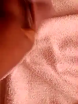 HulkingShield live sex cam