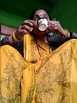 Pooja_hote's cam snapshot