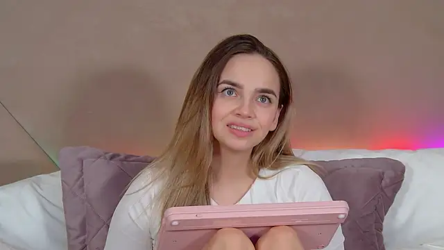 AnitaVenture's cam snapshot