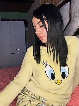 Laura-Khalifa live sex cam