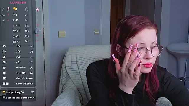 Sofie_Burn's cam snapshot