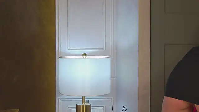 MarilynNova's cam snapshot