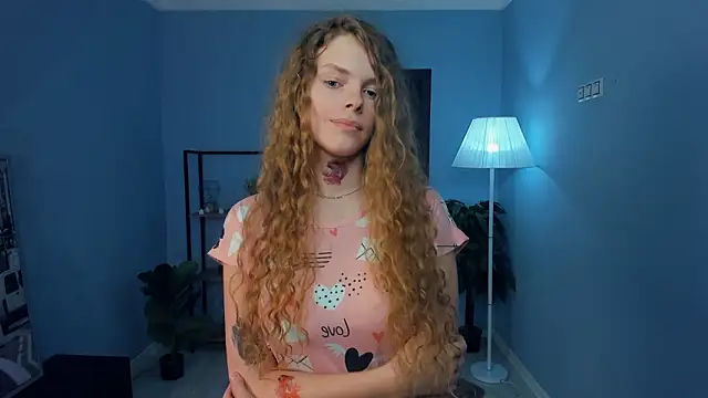 RayaNenlia's cam snapshot