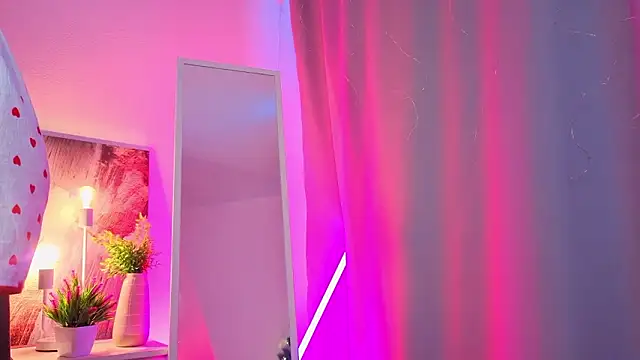 Leyla_crsh's cam snapshot