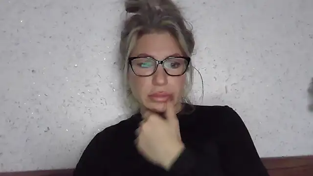 fox_red_lady7's cam snapshot