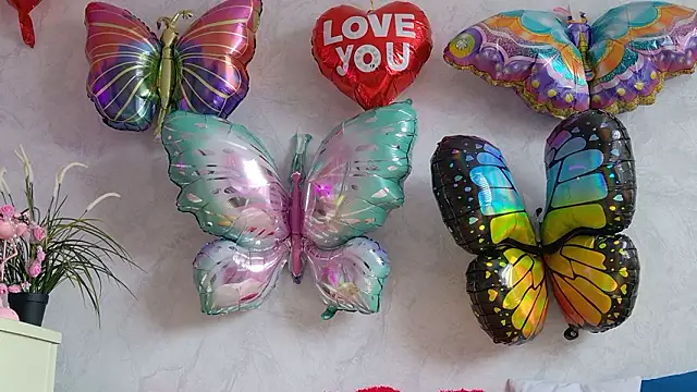 SimaGoldy's cam snapshot