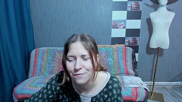 pa1e_pr1ncess's cam snapshot