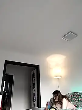 Viola_sweet_honey's cam snapshot