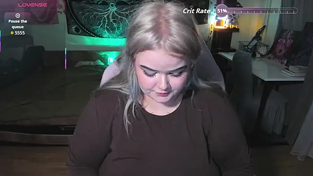 _CandyM1lky_'s cam snapshot