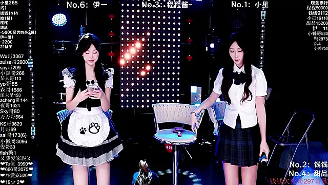 ZZ000S33 live sex cam