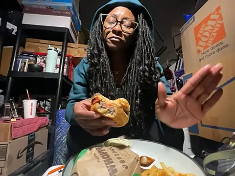 wynterheat live sex cam