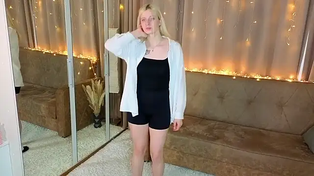 VellaKlaus's cam snapshot