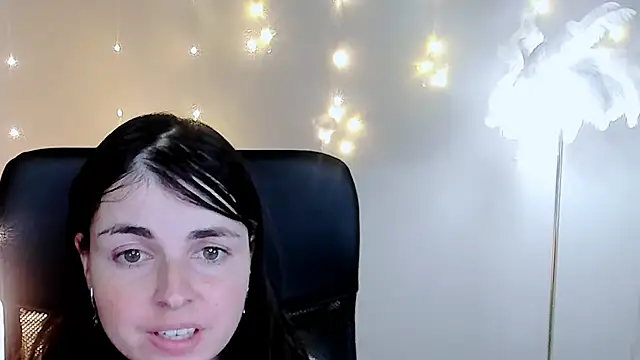 MartaEdams's cam snapshot