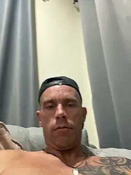 sexytony82's cam snapshot