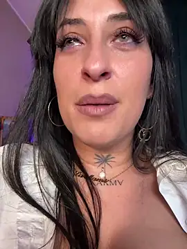 CarolaDrago live sex cam