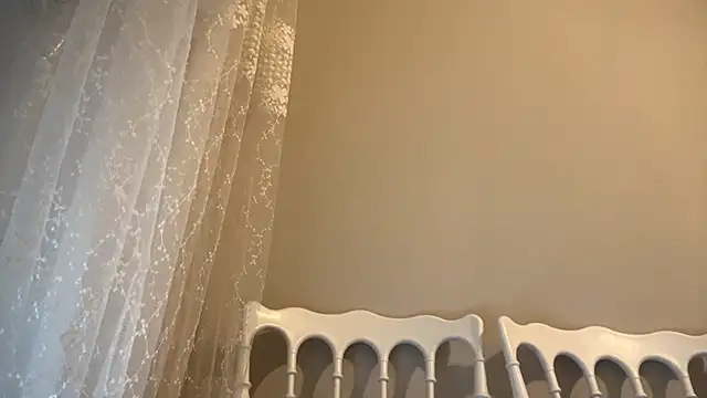 EmmaLeexth live sex cam