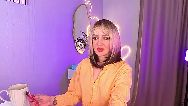 Oliiviaa_'s cam snapshot