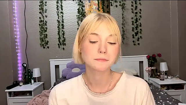 LlsabethHaze's cam snapshot