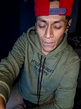 AlexxRomm live sex cam