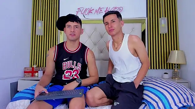 Two_Kings live sex cam