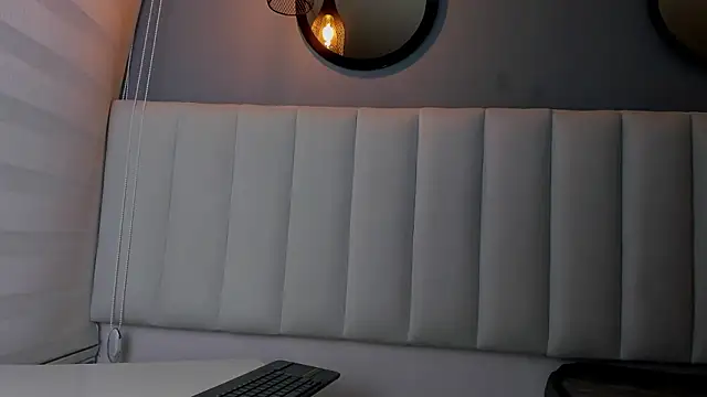 alice_lodge live sex cam