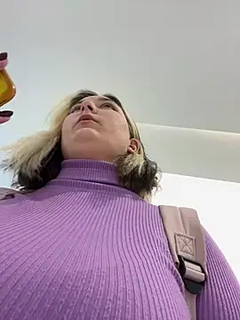 KateBurlesk live sex cam