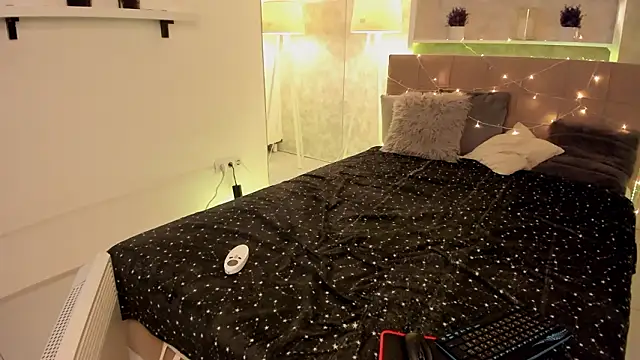 IsabelKiss's cam snapshot