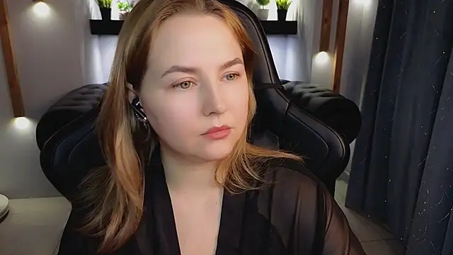 Mira_Mermayd's cam snapshot