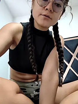 Freyarosse's cam snapshot