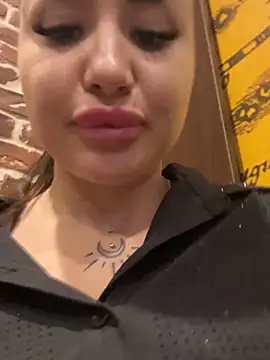 beautydiamond's cam snapshot