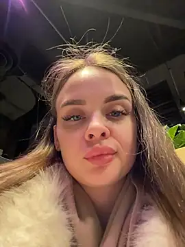 KristiRich's cam snapshot