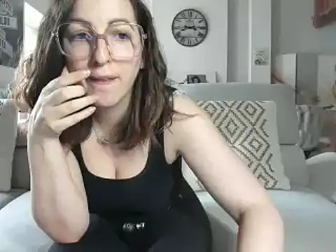 prunelle_sexy's cam snapshot